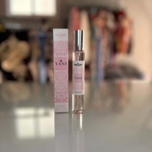 Perfume pequeño YANI.