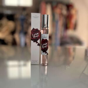 Perfume pequeño LOVE.