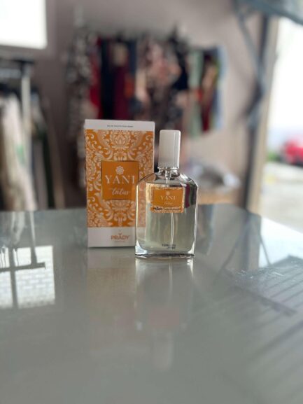 Perfume Yani Tatus.