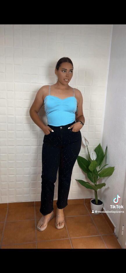 Body Nayara.