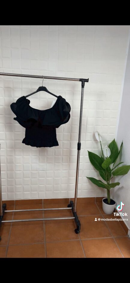 Top Carmela. - Imagen 3