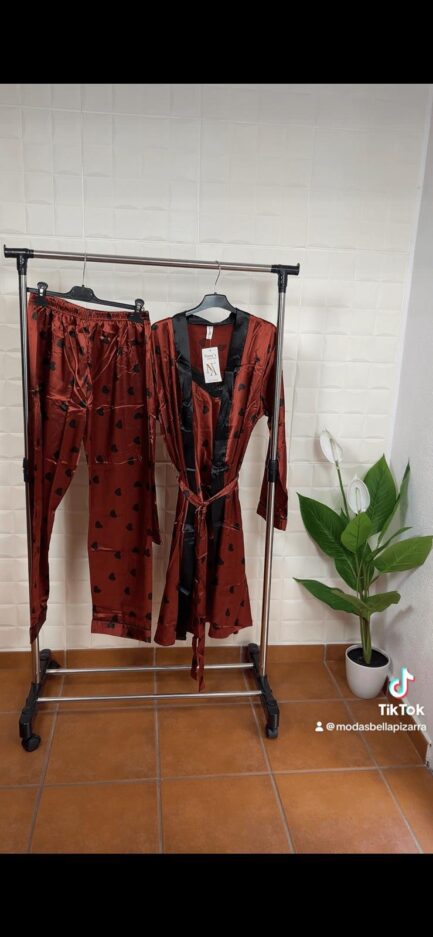 Pijama Lunares. - Imagen 3