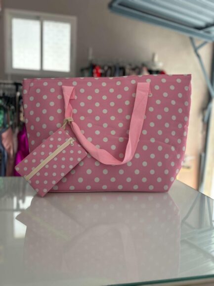 Bolsos de lunares.