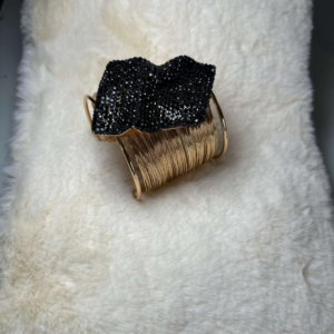 Brazalete Rocío.