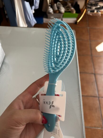 Cepillo anti enredos. - Imagen 2